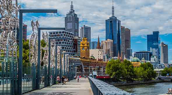 Melbourne skyline by the river