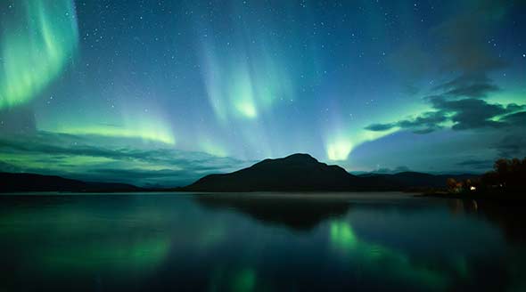 Northern light - Photo by Sami Matias on Unsplash